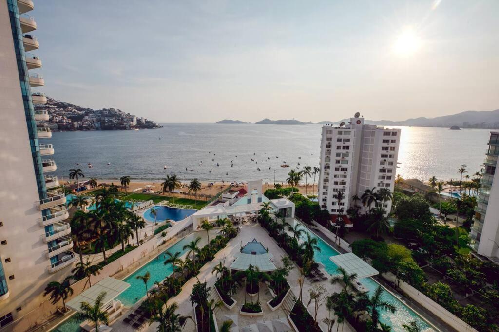 Luxury Apartment In Front Of Acapulco Beach Buitenkant foto