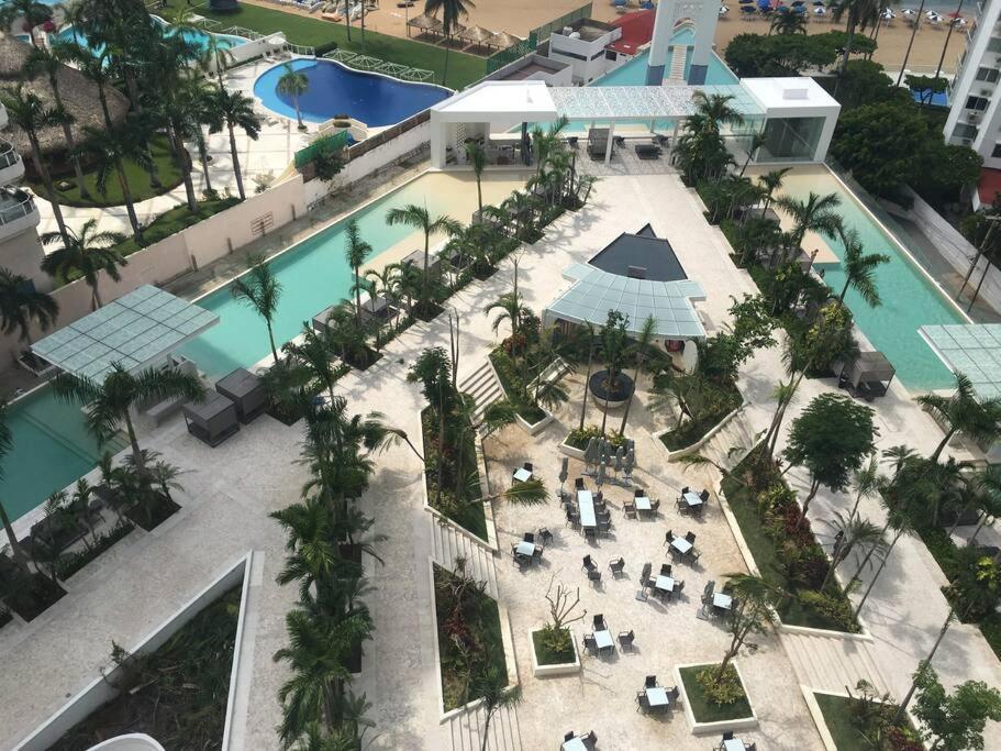 Luxury Apartment In Front Of Acapulco Beach Buitenkant foto